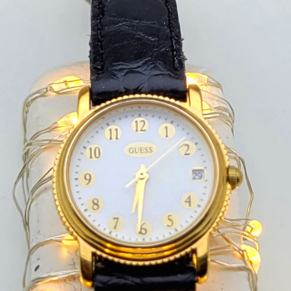 GUESS Watch - Picture 8 of 16